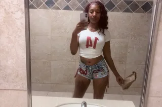 WETPUSSY THROAT GOAT AVAILABLE NOW COME HERE DADDY💕😩