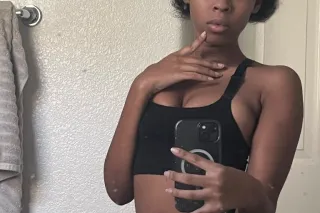 NO BARE ACTIVITIES ^ COME HAVE LOVE I FEEL GOOD🤪👅 AND I FEEL EVEN BETTER💕💦 photo 2