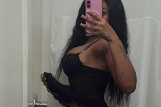 🥰I'm available 🥰