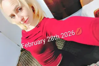 Come hang out 😉 photo 4