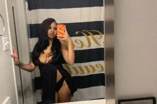 Blasian Squirter 💦 photo 2