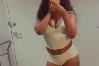 🔥 Red Hot 🔥 Ask about my 2 girl special 👯 photo 2