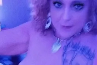 Mature Step Mom Available | In/Out/Carfun/FT Fun | Content Sell photo 2
