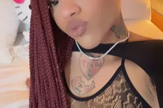 🥰💕hey baee FOOTJOBS ARE BACK🐾QV HH HOUR⛈STORMY RAINY DEALS☔🌩 photo 3