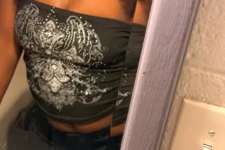 100% real not a SCAM. be sure to look at my videos and pictures. Thank you. They are all recent.💋💌👌🏾 photo 3