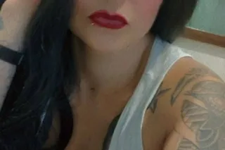 sexy Gia ready to rock N roll photo 2