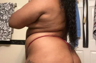 Hey Luvs It’s Karma 5’4 brownskin upscale babe💦 new in town here to fulfill your pleasurable desires 🍆💦👅 not with any games also wanting to deal with men 35 and up 💋 photo 3
