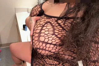 A REAL SQUIRTER 💦 photo 9