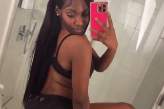 Chocolate Petite Dream waiting for your call😻 incalls outcalls! photo 7