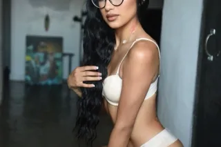 EXOTICC HOTT LATINAA photo 6