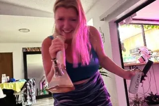 💗🦩Your sexy cougar is ready to play 🫦💋💄