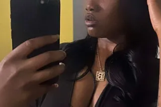 DADDY COME SEE WET CARAMEL 🍫/ GOOD DEALS photo 3
