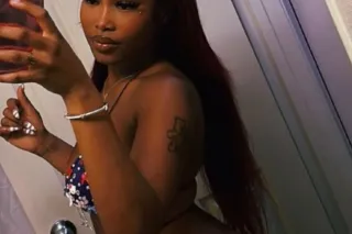 CONTACT ME WHEN YOUR READY ONLY ! DETAILS ON THE AD & YES IM AVAILABLE SERIOUS INQURIES ONLY ! UPSCALE EBONY READY FOR YOU DADDY photo 4