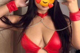 Kinky and beautiful🍒😈Want to suck a good cock👅🍆💦💦 photo 2