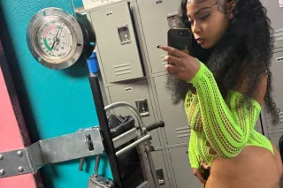 Sexy Sweet Exotic Treat🫦 photo 3