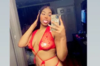 TALL GLASS OF WATER 🧡💚 photo 2