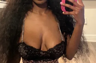 outcalls only photo 4