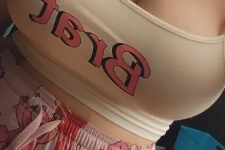 Cute, Horny, and looking for regulars 😘 photo 2