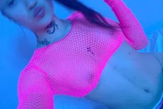 sexy petite asain spinner that loves to cum and please your needs very submissive and fedish friendly photo 4