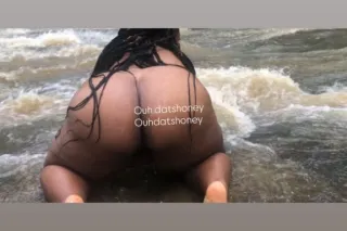 VISITNG 😘👋🏽 Big Bubble Butt🍑! 5 ⭐ BBW 😍 Incalls ONLY 🏡 photo 2