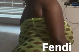 New Sexxxy Blonde Belizian Mami 👱🏾♀Huge tripple DDD tits🍉 Cock Sucker 🍭Wet Ass Pussy 💦 Ultimate Squirter 🌊 Dont tell my boyfriend 🤫