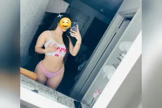 LATINA JOVEN Y COMPLACIENTE🔥😈🔥😈