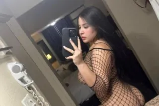 Papi soy una latina super caliente 🔥 photo 3