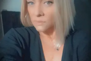 Blonde Hazel eyed Beauty...Billie