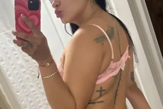 Rica colombiana caliente 🔥 esperando por ti