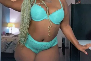 OUTCALLS ONLY .. TRUCKER FRIENDLY🚘💨 JUICY PHAT WET GUSHY PUSSY 😻Demon Head game !!!COME SEE ABOUT THIS HYPE DADDY!!😘 photo 9