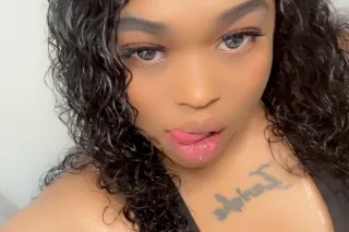 REAL 100% BADDIE photo 3
