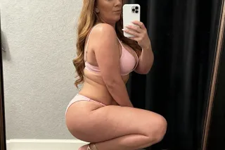 VISITING 💕 Super WET 💦 HIGHLY Reviewed ⭐⭐⭐⭐⭐ MATURE GINGER 😍 photo 4