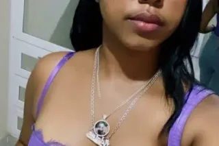 DISPONIBLE PARA DARTE UN RICO SERVICIO