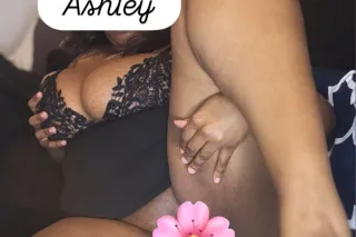Big Titties⭐Deep Massasges⭐Exotic Fun