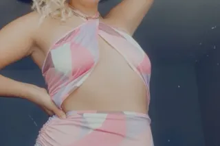 Hey its sara florida girl come get some of the florida water 🌊 photo 10