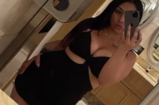 short latina milf photo 4