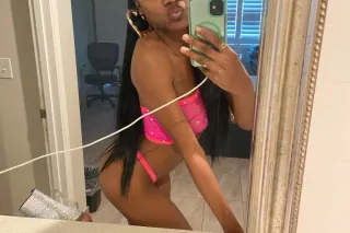 🍭 SEXY PETITE EBONY🍭💦💦CARPLAY&OUTCALLS
