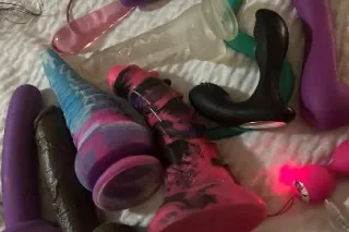 nuru massage Back in town -- freaky nasty slut ... very open minded cock worship ... face fucking photo 3
