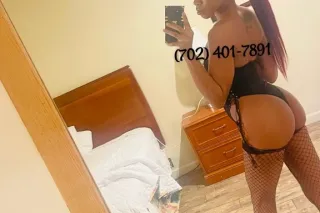 ONE NIGHT IN LONDONNN 😻😛💋🍬 photo 6