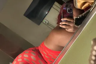 INCALLS ONLY💦‼👀 SLOPPIEST HEAD YOU"LL EVER HAVE 😝💦 photo 4