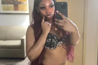 Peek-a-boo...I see u staring Want a closer look😍💦 photo 3