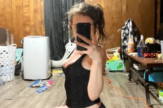 WET 💦 photo 3