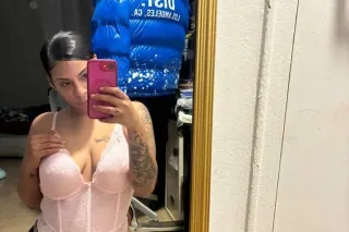 i sell content Dominican & Venezuelan mami 🥴💘🪩 photo 2
