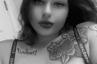🤫💋Ask about my specials🤫💋 Tight💦 Sweet🍭 Come play with me🤫💋 photo 2