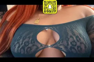 Cum Make Your Night Unforgettable With a Thick Creamy Snow Bunny 🥰😫 photo 6