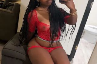 slim thicc brownskin ebony clean , put together 💋 photo 3