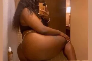 CUM DIVE IN MY 3RD 🕳 HOLE photo 3