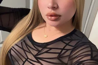 Karla 😈Sexy latina photo 3
