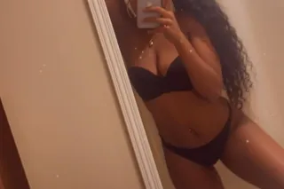 💃🏾Pretty round brownnn😝❤