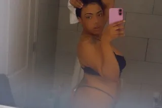 thick busty ebony ready to fuck now photo 2